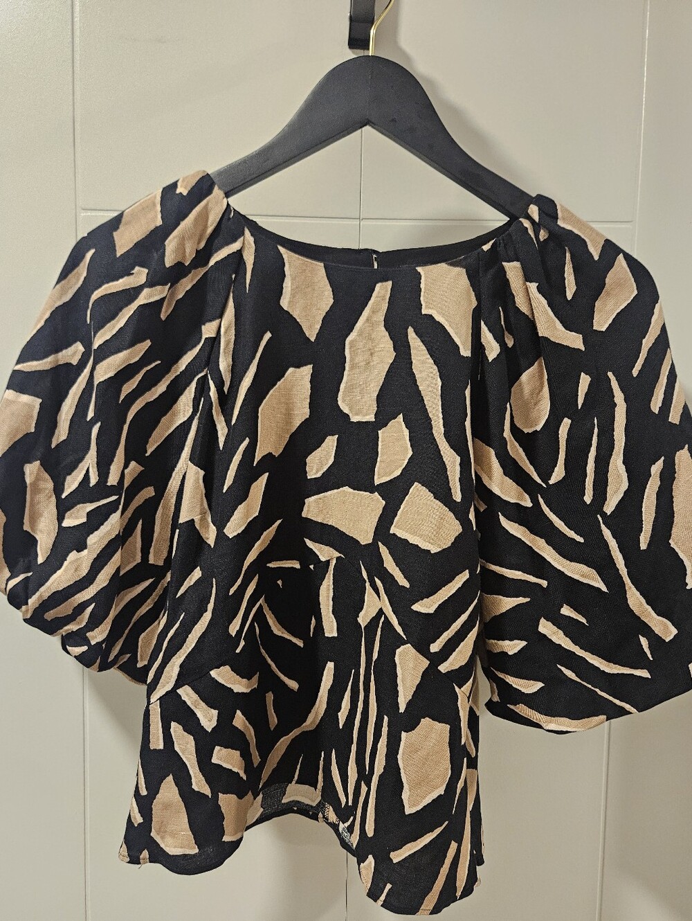 DKNY Black & Tan Abstract Print Puff Sleeve Linen Blend Size Small